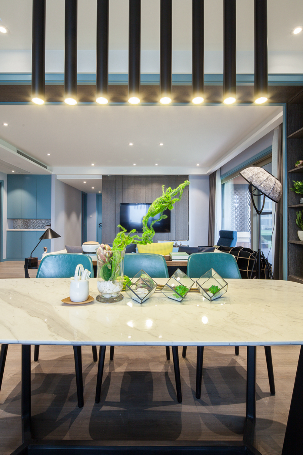 浦东新区金融家125平方现代简约风格三室户餐厅装修效果图