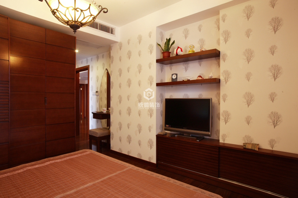 杨浦区和平花苑100平方现代简约风格三室两厅卧室装修效果图