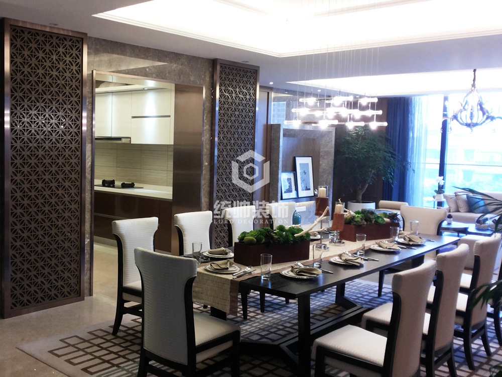 浦东新区尚海郦景142平方轻奢风格四房两厅餐厅装修效果图