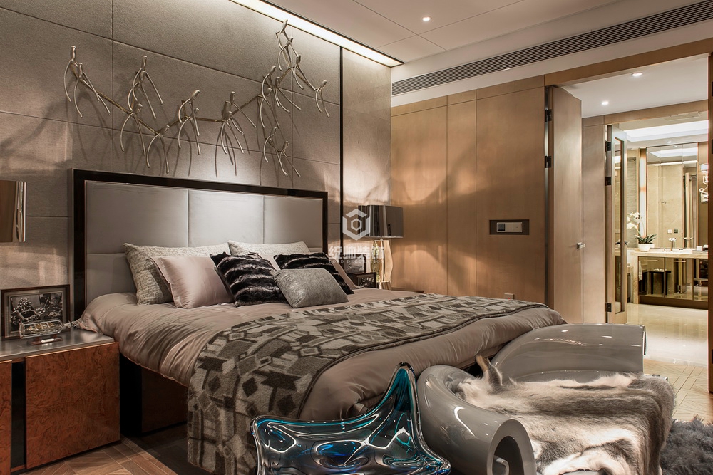 浦东新区名士豪庭310平方现代简约风格复式卧室装修效果图