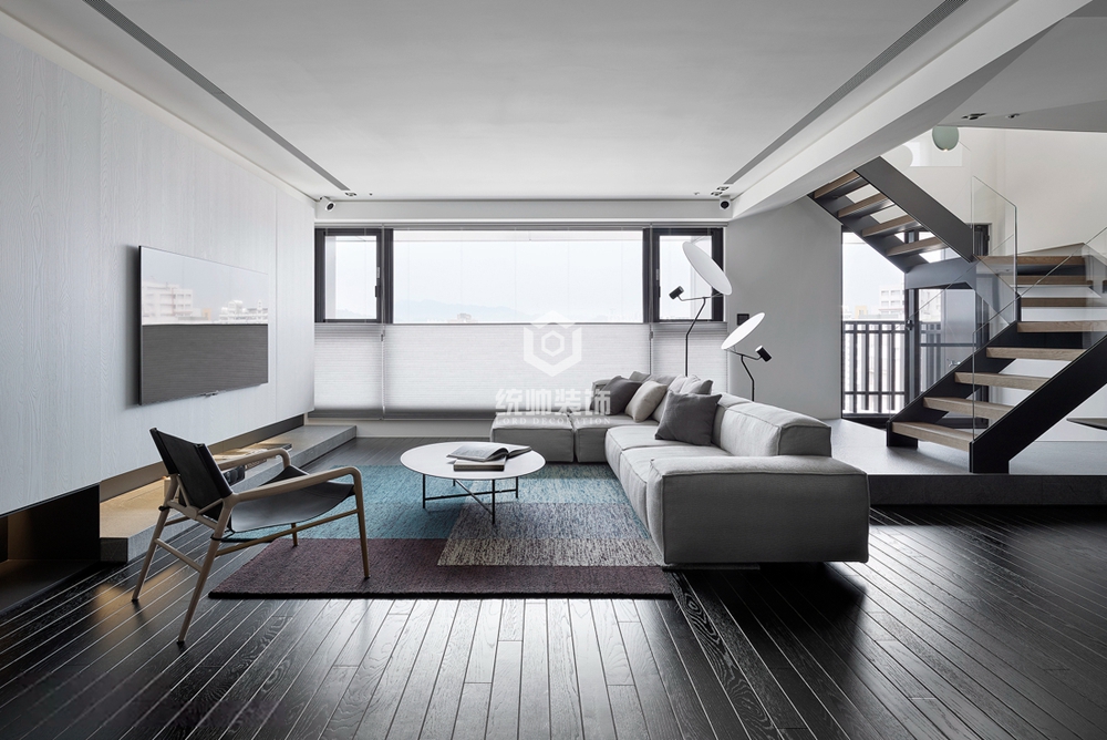 浦东新区汤臣豪庭198平方现代简约风格复式客厅装修效果图
