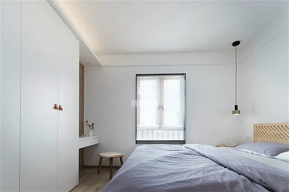 闵行区紫竹半岛112平方日式风格公寓卧室装修效果图