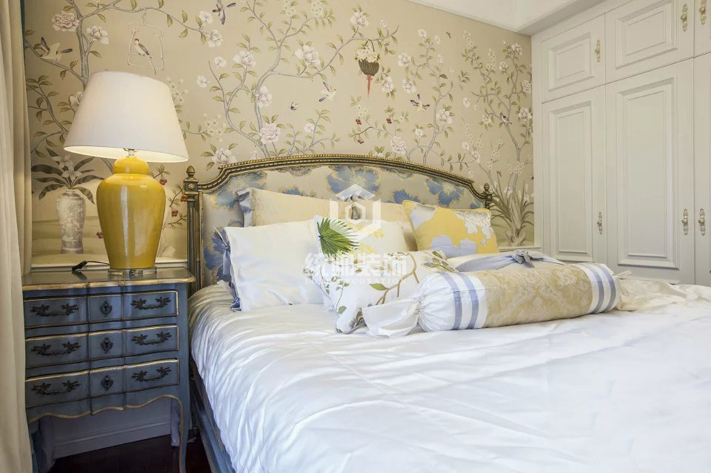 嘉定区金地格林世界圣琼斯湾148平法式卧室装修效果图
