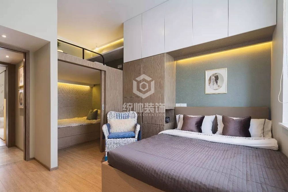 杨浦区控江五村60平方现代简约风格平层卧室装修效果图