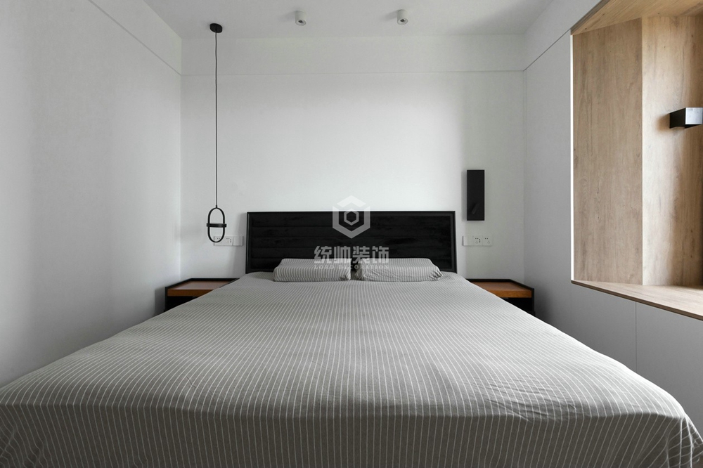 金山区绿地21城135平方北欧风格平层卧室装修效果图