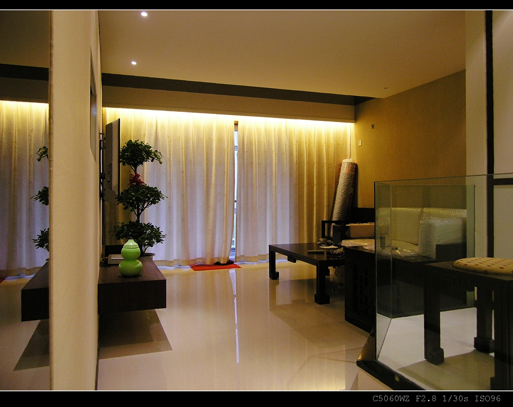 浦东新区汇林绿洲140平方现代简约风格三房两厅客厅装修效果图