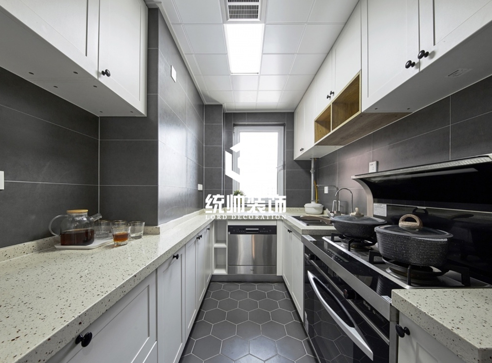 闵行区晶杰苑120平方混搭风格公寓厨房装修效果图