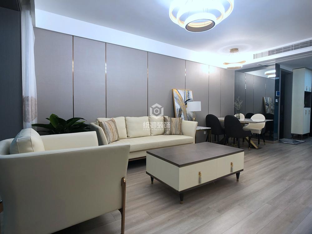 杨浦区中星凉城苑108平方轻奢风格两室两厅客厅装修效果图