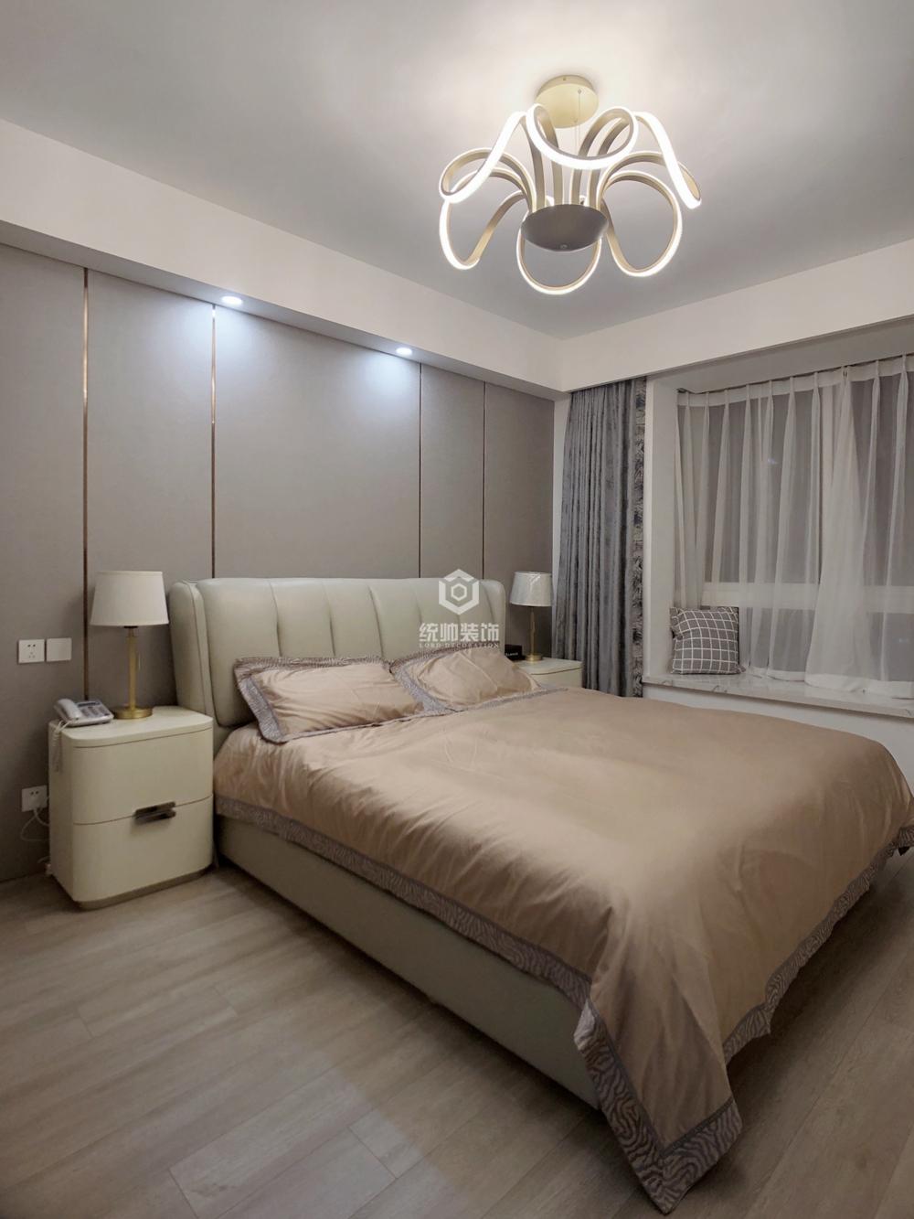 杨浦区中星凉城苑108平方轻奢风格两室两厅卧室装修效果图