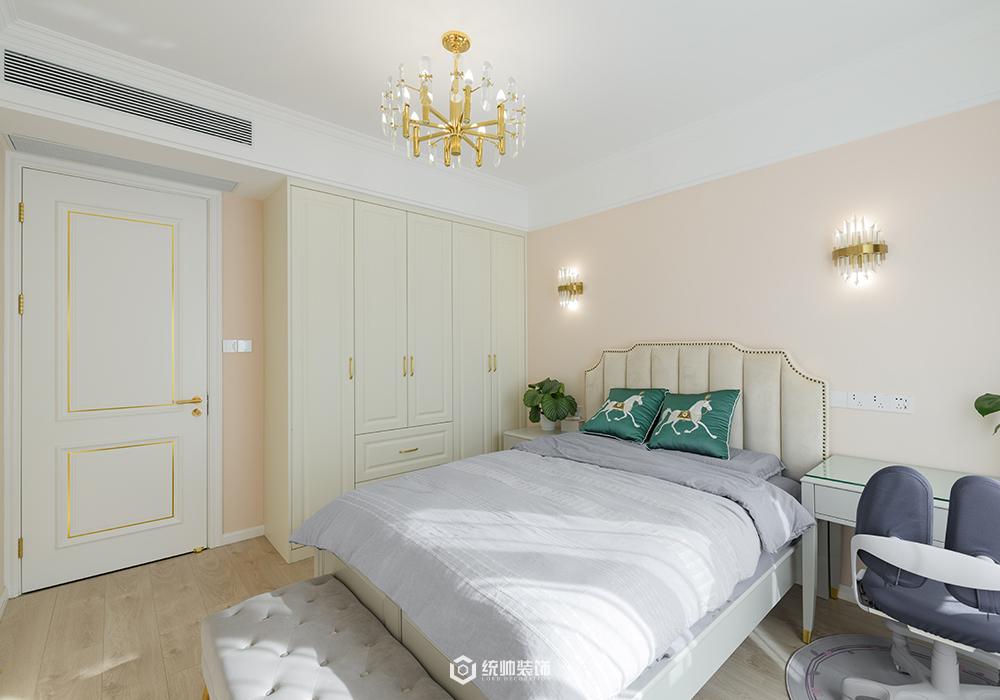 浦东新区绿地东上海165平美式卧室装修效果图