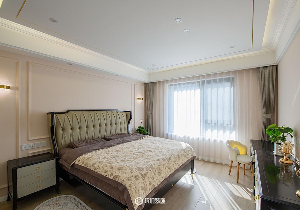 浦東新區綠地東上海165平美式臥室裝修效果圖