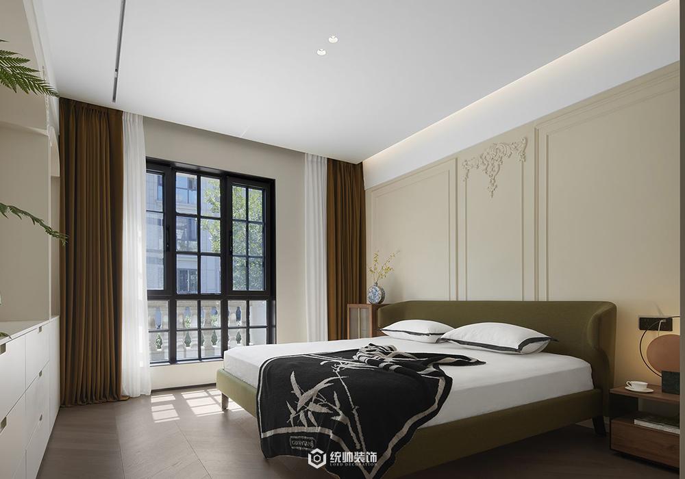 徐汇区申德公寓150平法式卧室装修效果图